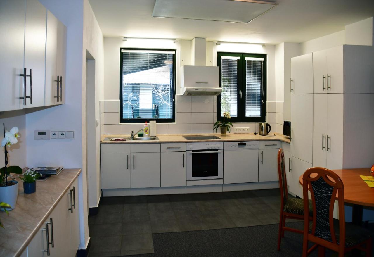 Na Utesu Apartman Jindřichŭv Hradec Kültér fotó