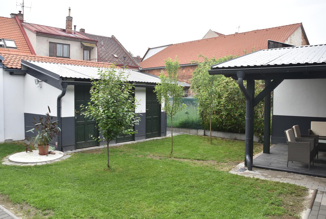 Na Utesu Apartman Jindřichŭv Hradec Kültér fotó