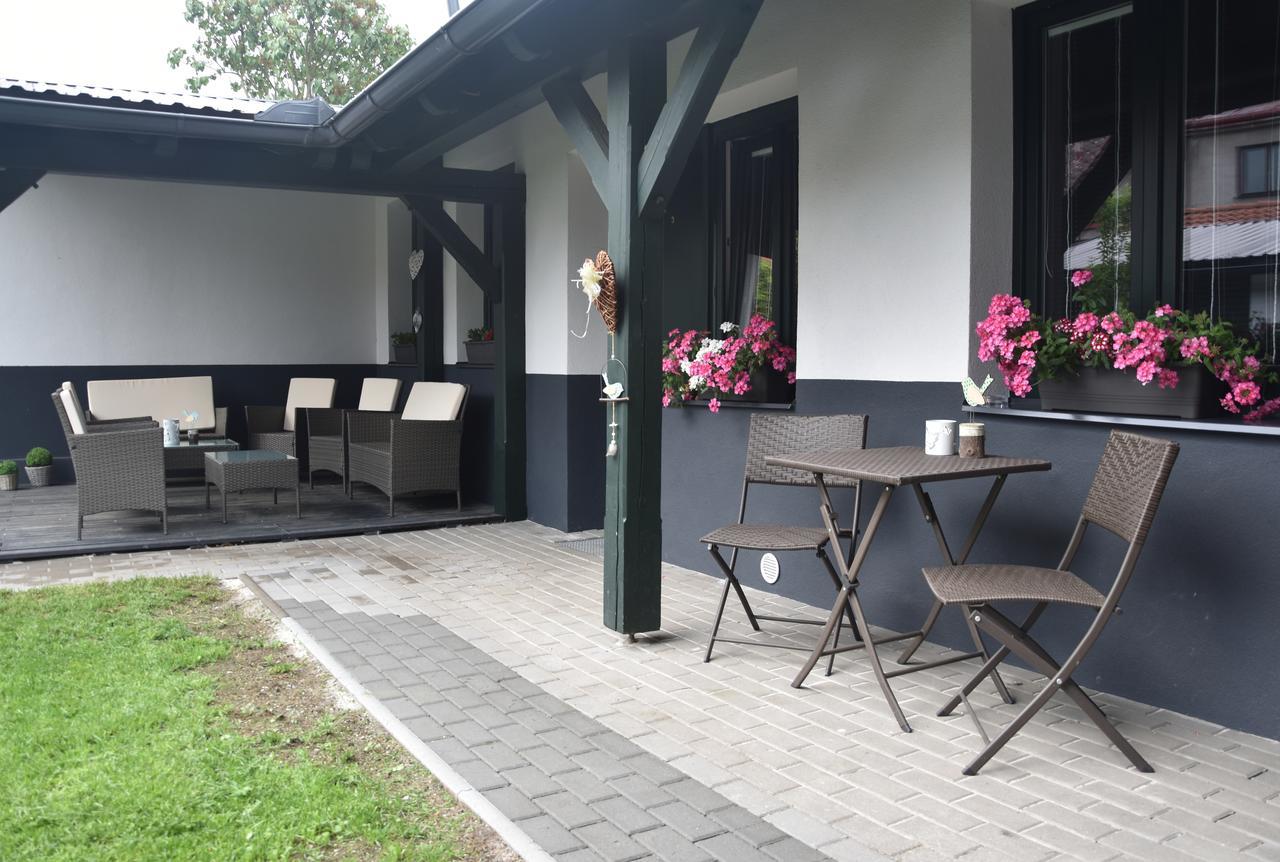 Na Utesu Apartman Jindřichŭv Hradec Kültér fotó